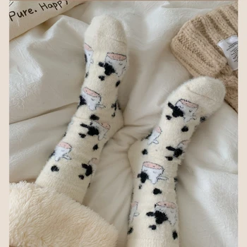 Кашемировые длинные забавные женские зимние носки для милых теплых уютных женщин зимние пушистые женщины пол cow print тапочки термоноски
