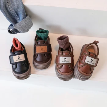 Детская лоскутная обувь из плюшевой доски 2024 зима новая корейская версия удобная детская обувь на мягкой подошве для мальчиков и девочек