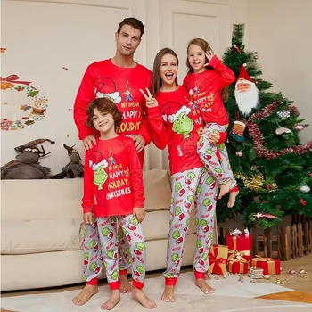 Рождественская семья Соответствующие наряды Мама Папа Дети 2 шт. Пижамный комплект Детский комбинезон Повседневная свободная пижама Пижама в семейном стиле