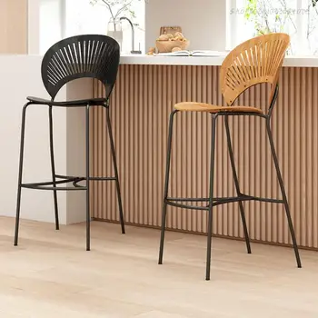 Ресторан Скандинавские обеденные барные стулья Современные металлические садовые кухонные барные стулья Высокий открытый табурет Haut Design Мебель YY50BC
