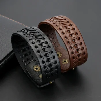 Новый популярный кожаный браслет с пористым дизайном ручной работы Трехслойный дизайн Простой и модный стиль Браслеты