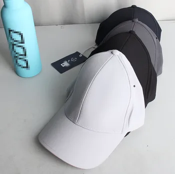 Шляпы для гольфа для мужчин и женщин Кепка для гольфа Регулируемая дышащая солнцезащитная бейсболка На открытом воздухе Спорт Бесплатная доставка Размер S M L