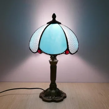 Ностальгический стиль европейского и американского красочного стекла Настольная лампа Tiffany для гостиной, ресторана, кабинета, спальни, прикроватной лампы