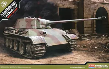 Academy 13523 1/35 Немецкая Panther Ausf. G 'Last Production' (Пластиковая модель)